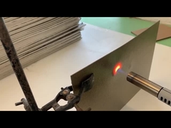 ESSAI DE FEUILLE DE MICA